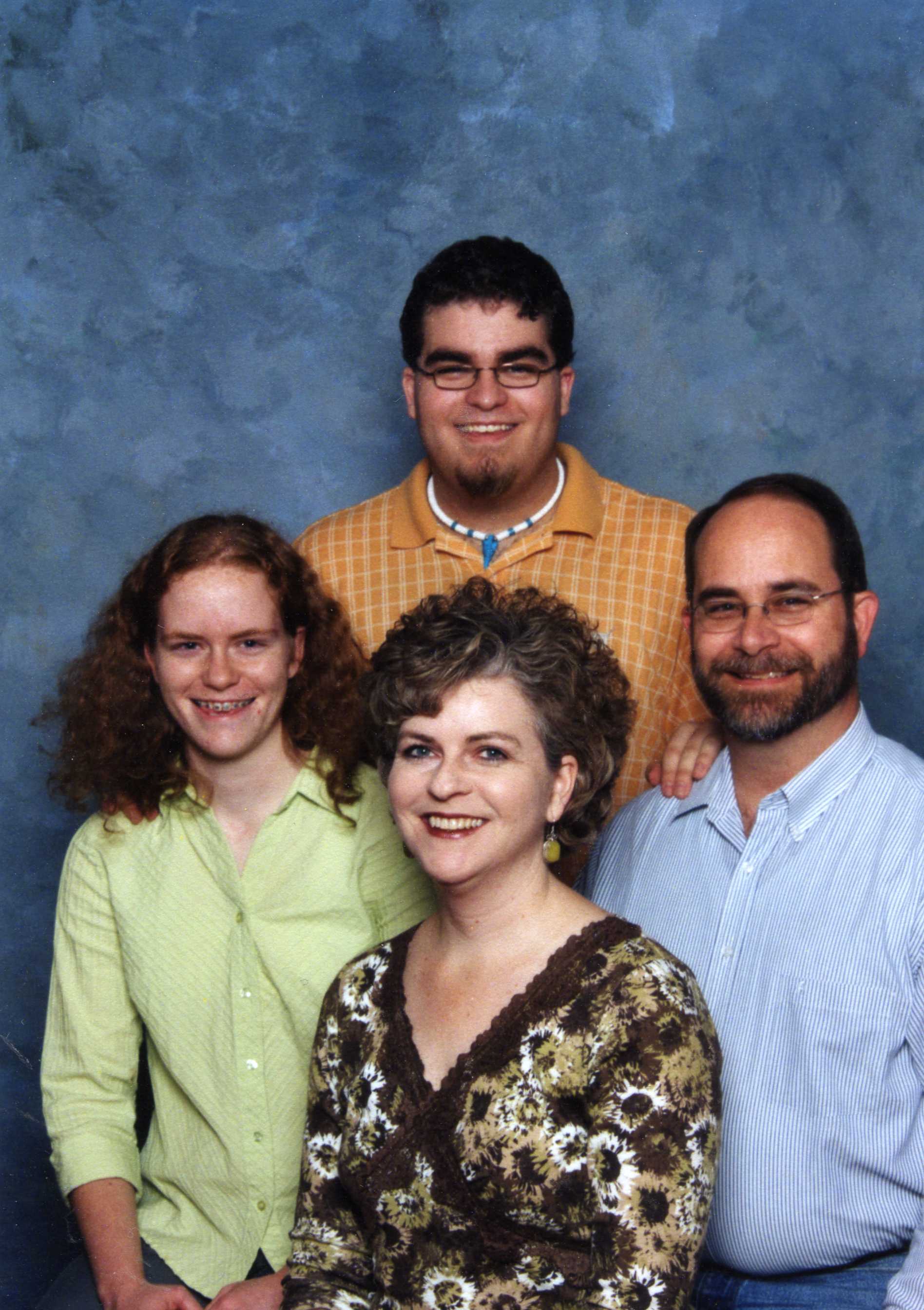 tomfam384.jpg